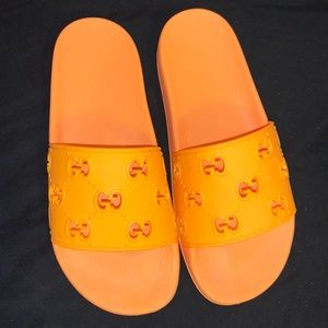 Women’s Gucci slides